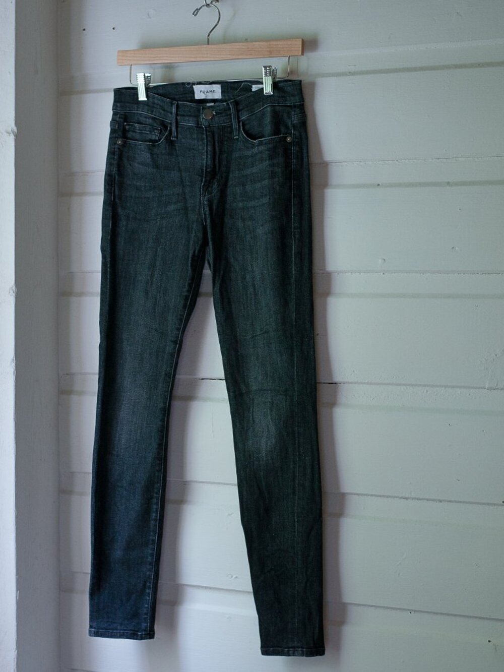 FRAME Denim Le Skinny de Jeanne Dark Wash Jeans Size 27